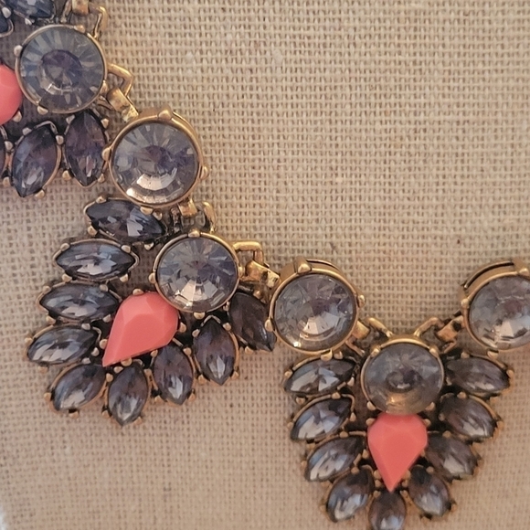 J Crew Statement Necklace - Picture 4 of 8